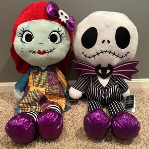 32” Jumbo Jack Skellington and Sally